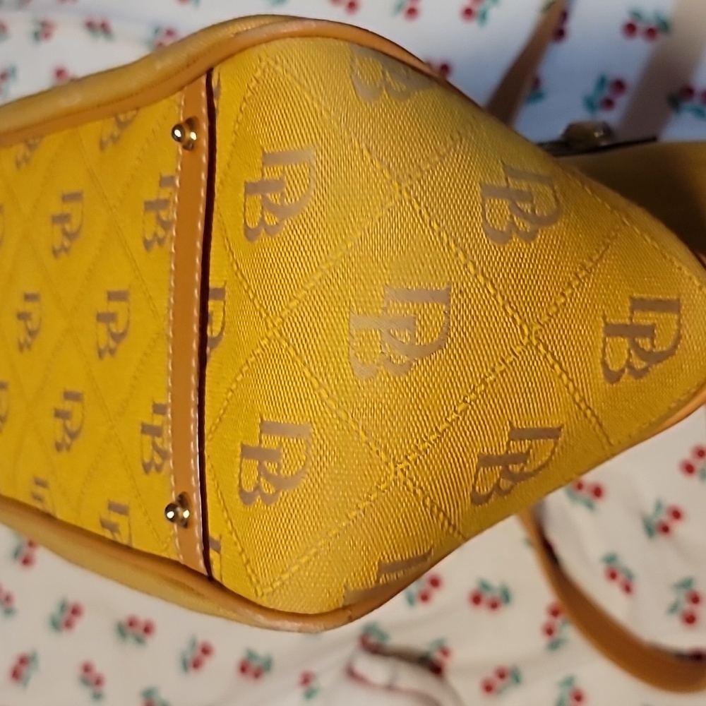 Dooney & Bourke - Picture 15 of 15